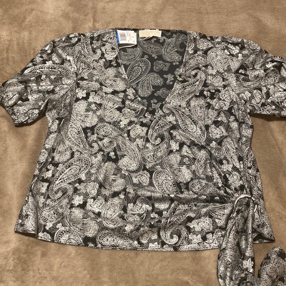 MICHAEL MICHAEL KORS Metallic Paisley Wrap Top - Picture 5 of 11